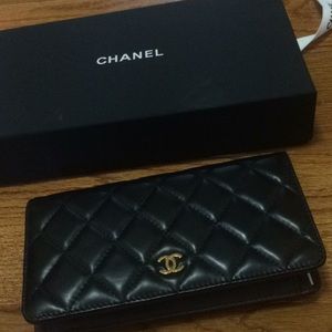 Chanel Black Quilted Wallet black leather